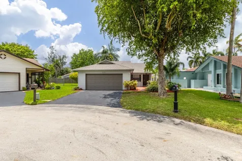8210 SW 41st Street Davie FL 33328