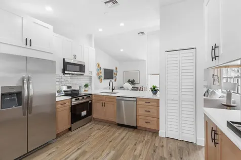 8210 SW 41st Street Davie FL 33328