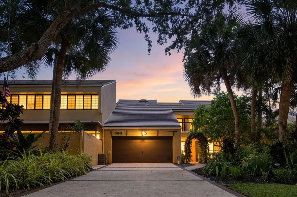 793 Saint Albans Drive Boca Raton FL 33486