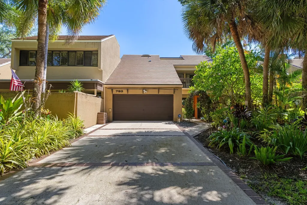 793 Saint Albans Drive Boca Raton FL 33486