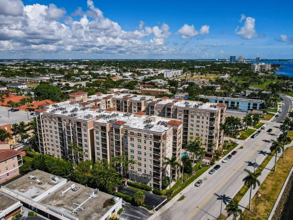 1801 N Flagler Drive West Palm Beach FL 33407