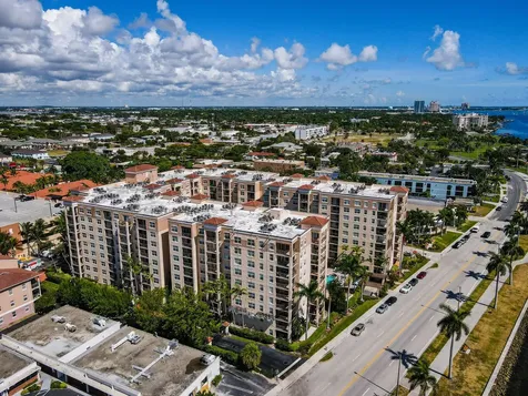 1801 N Flagler Drive West Palm Beach FL 33407