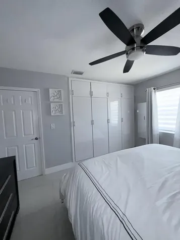 9235 SW 41st Street Miami FL 33165