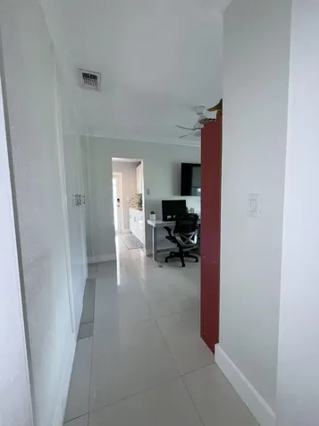 9235 SW 41st Street Miami FL 33165