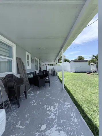 9235 SW 41st Street Miami FL 33165