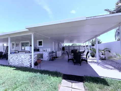 9235 SW 41st Street Miami FL 33165