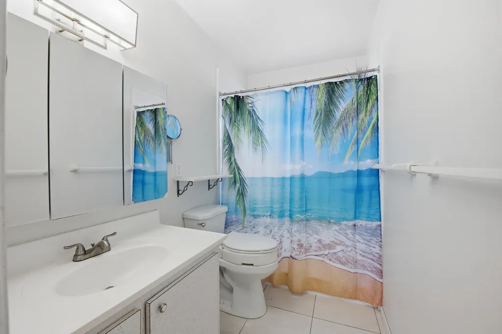 2789 Ashley Drive W West Palm Beach FL 33415