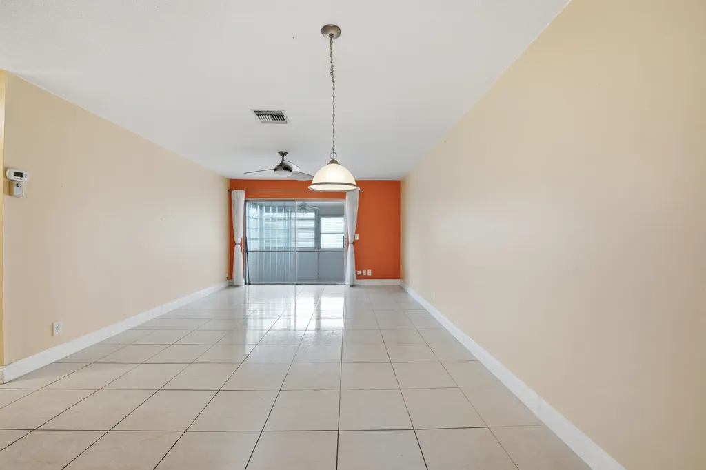 2789 Ashley Drive W West Palm Beach FL 33415