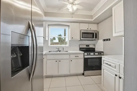 2789 Ashley Drive W West Palm Beach FL 33415