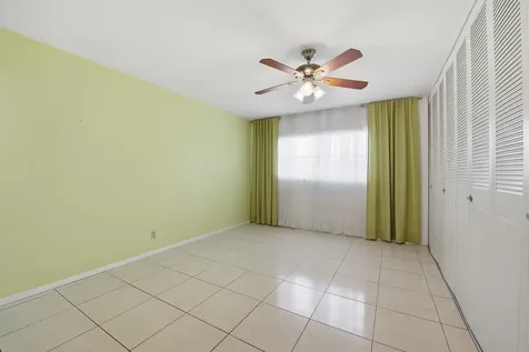 2789 Ashley Drive W West Palm Beach FL 33415