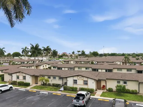 2789 Ashley Drive W West Palm Beach FL 33415
