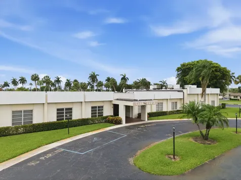 2789 Ashley Drive W West Palm Beach FL 33415