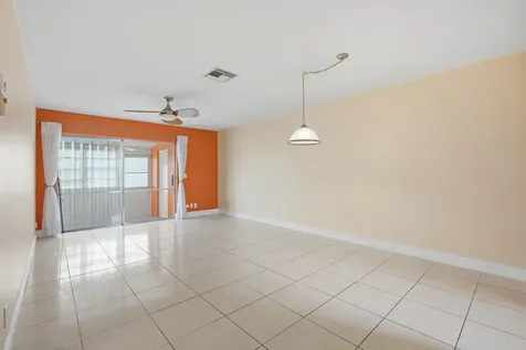 2789 Ashley Drive W West Palm Beach FL 33415