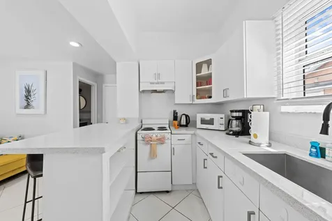 1947 Adams Street Hollywood FL 33020