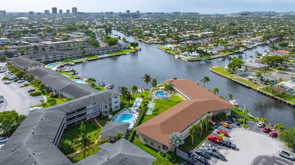 298 SE 6th Avenue Pompano Beach FL 33060