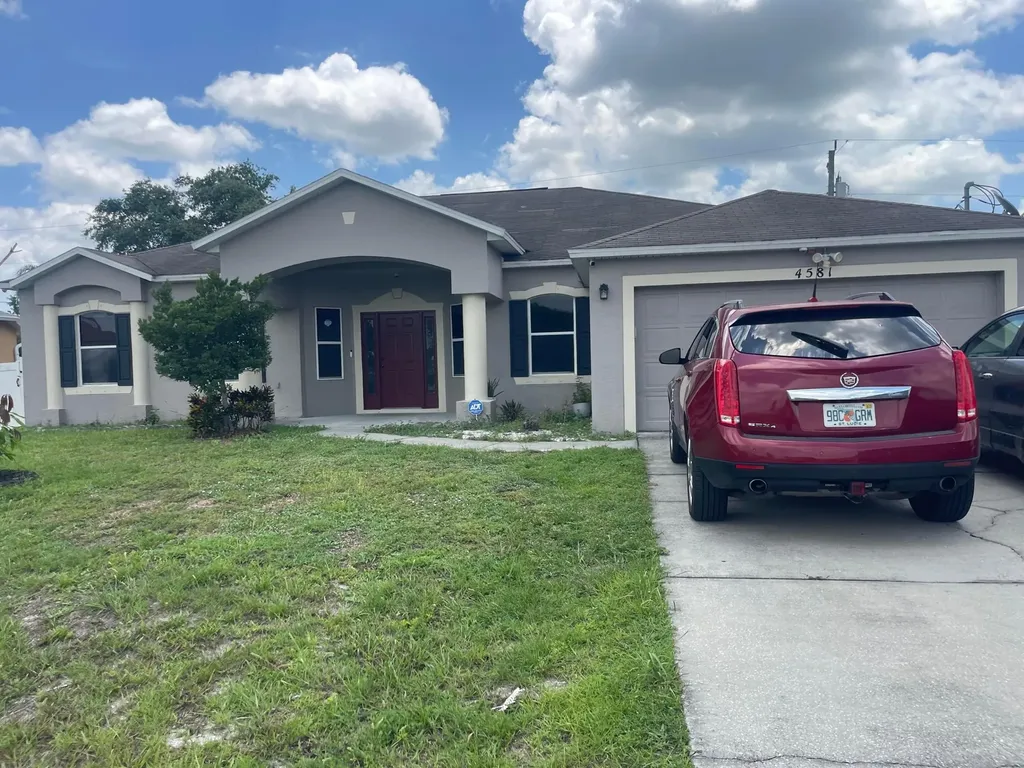 4581 SW Floral Street Port St Lucie FL 34953