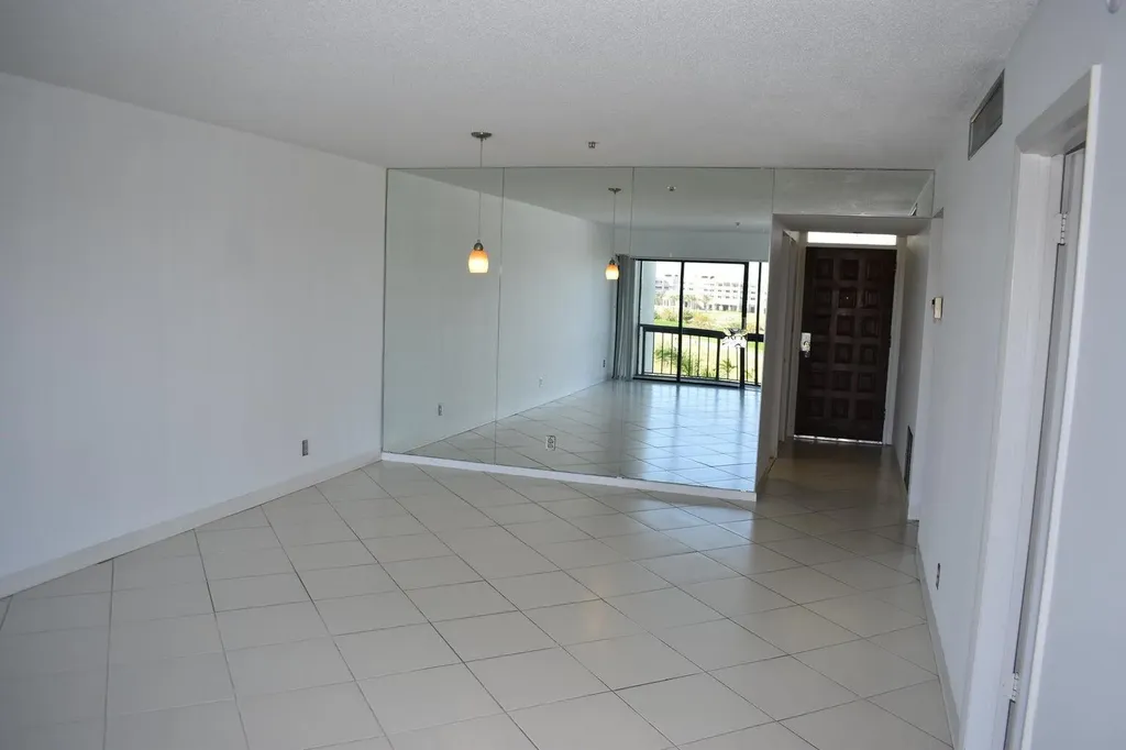 3000 Presidential Way West Palm Beach FL 33401