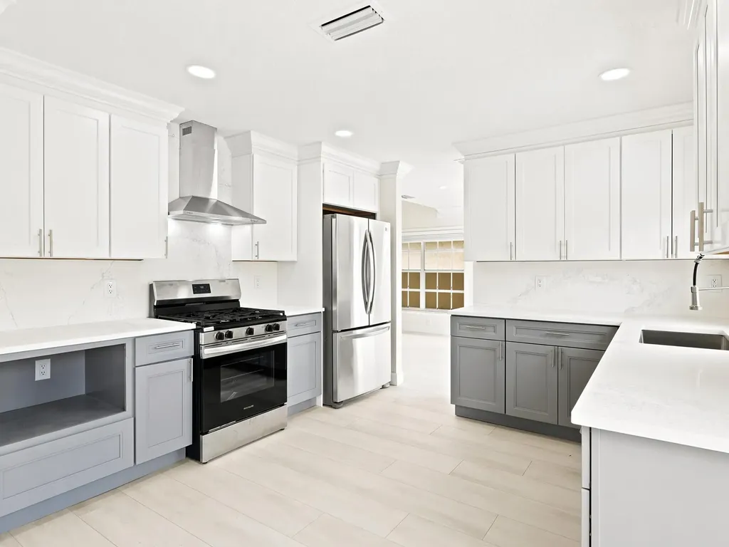 3157 NW 120th Way Sunrise FL 33323