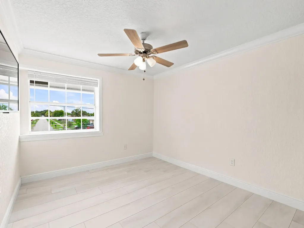 3157 NW 120th Way Sunrise FL 33323