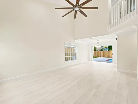3157 NW 120th Way Sunrise FL 33323