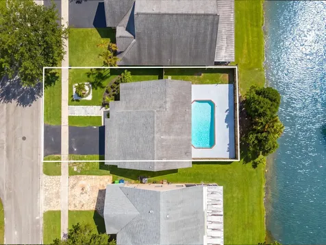 3157 NW 120th Way Sunrise FL 33323