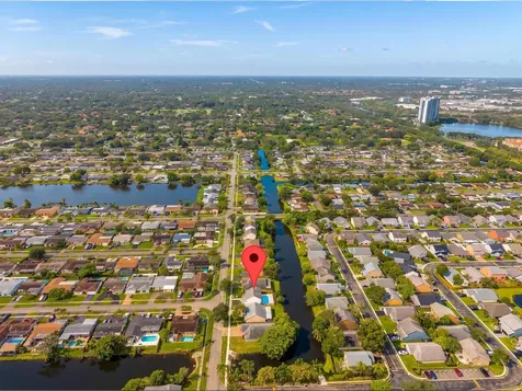 3157 NW 120th Way Sunrise FL 33323