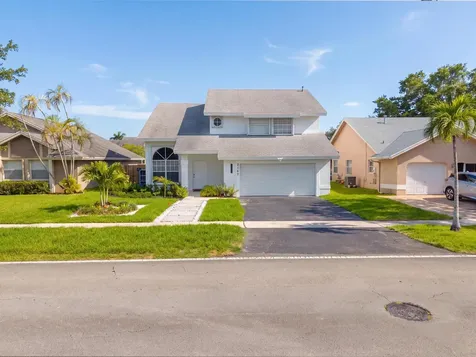 3157 NW 120th Way Sunrise FL 33323