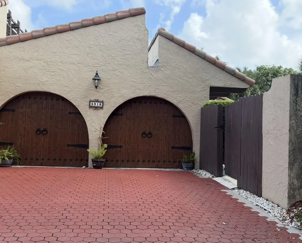 5918 Patio Drive Boca Raton FL 33433
