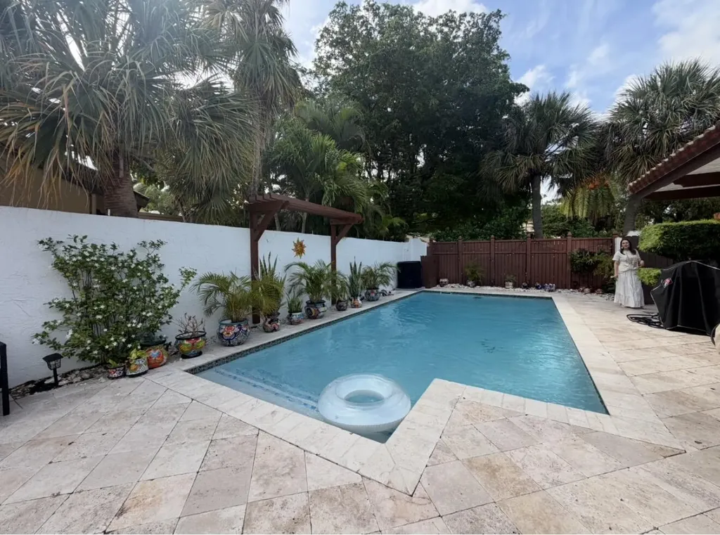 5918 Patio Drive Boca Raton FL 33433