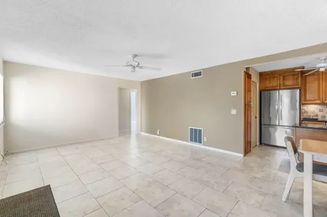 322 Pine Ridge Circle Greenacres FL 33463