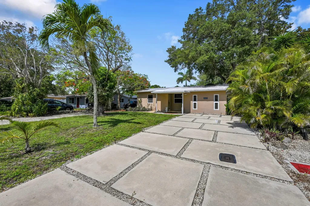1497 SW 29th Terrace Fort Lauderdale FL 33312