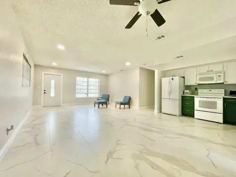 5630 Hollywood Boulevard Hollywood FL 33021