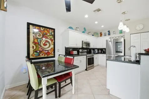 9807 NW 20th Street Pembroke Pines FL 33024