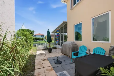 9807 NW 20th Street Pembroke Pines FL 33024