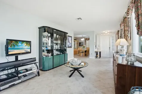 9807 NW 20th Street Pembroke Pines FL 33024
