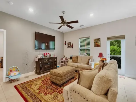 710 NE Turtleback Trail Port St Lucie FL 34983