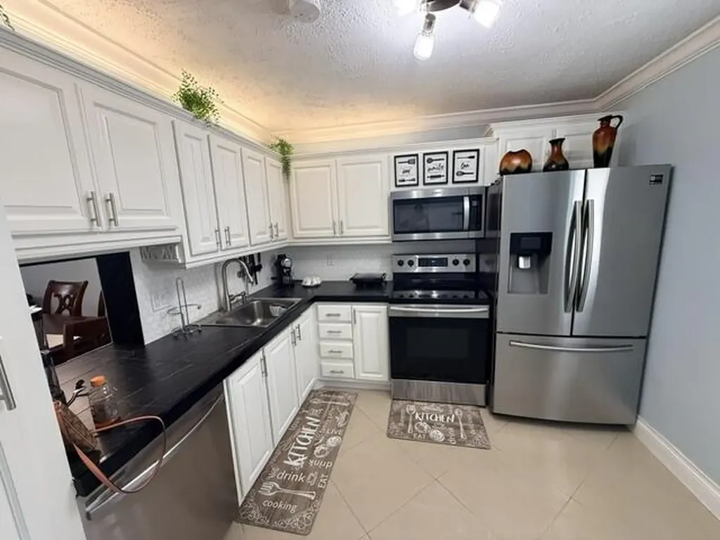 300 NE 26th Avenue Boynton Beach FL 33435