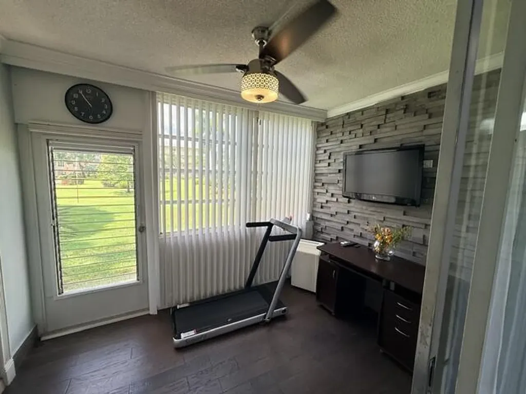 300 NE 26th Avenue Boynton Beach FL 33435