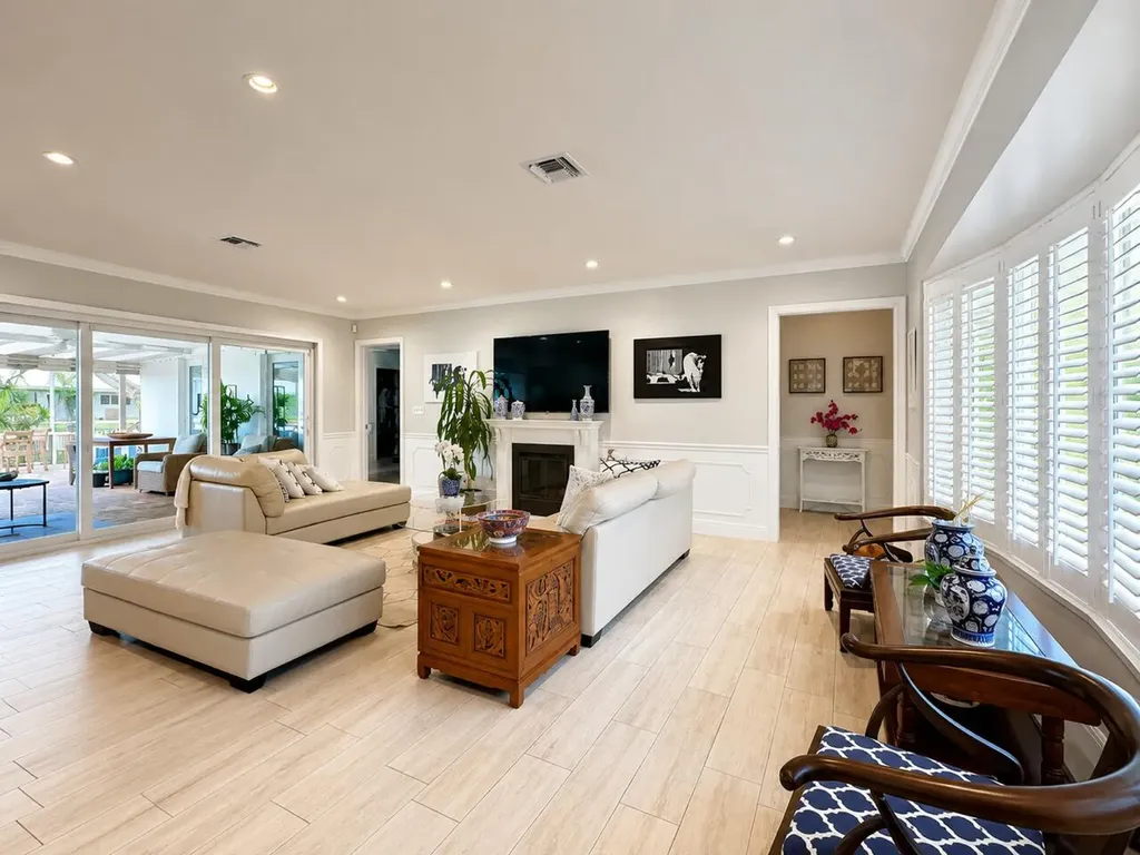 1111 SW Pepperridge Terrace Boca Raton FL 33486