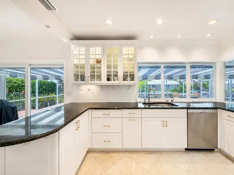 1111 SW Pepperridge Terrace Boca Raton FL 33486