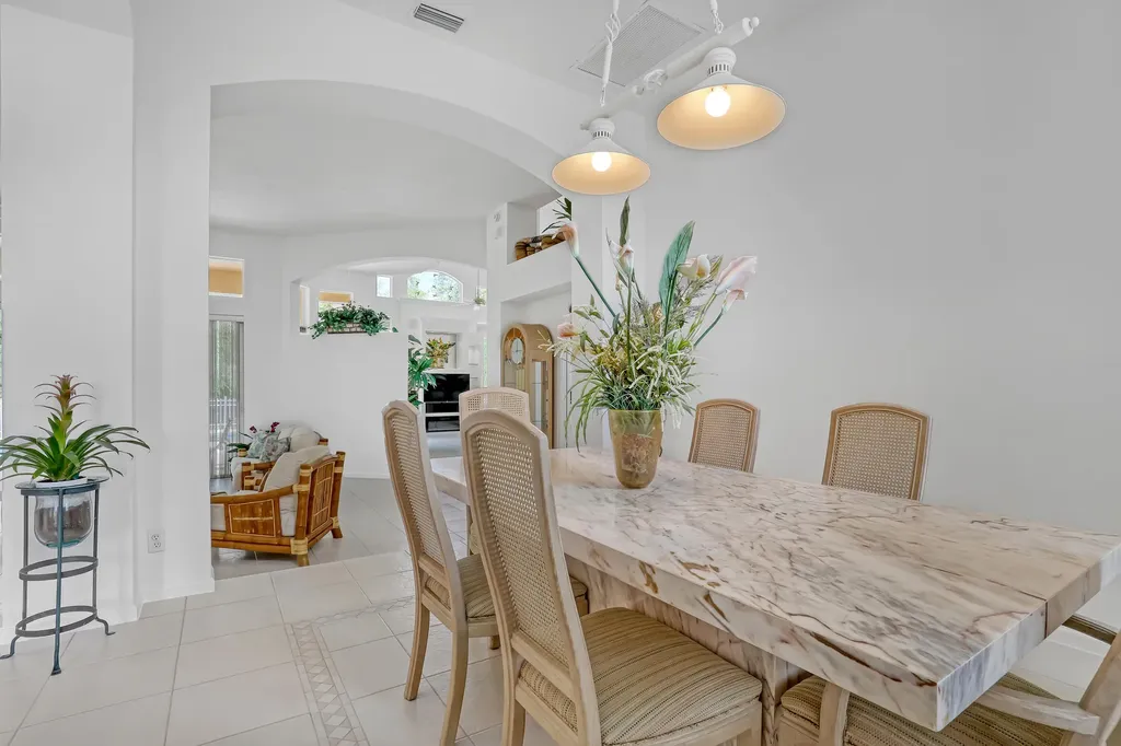 559 SW Squire Johns Lane Palm City FL 34990