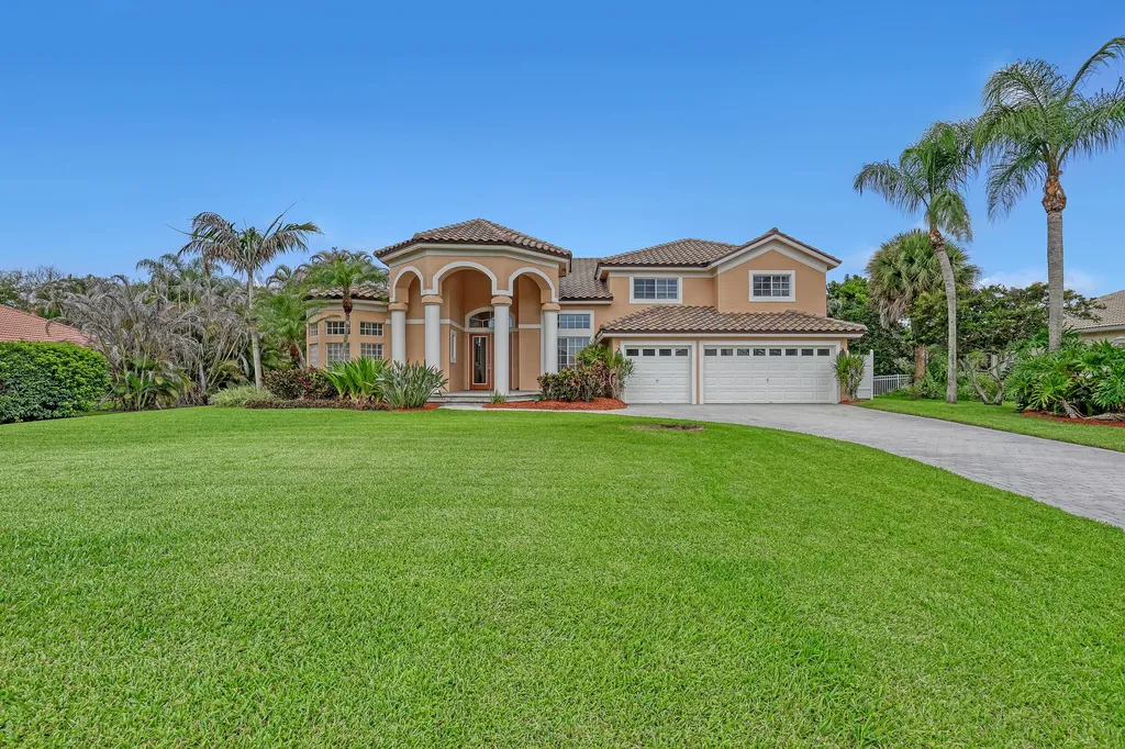559 SW Squire Johns Lane Palm City FL 34990