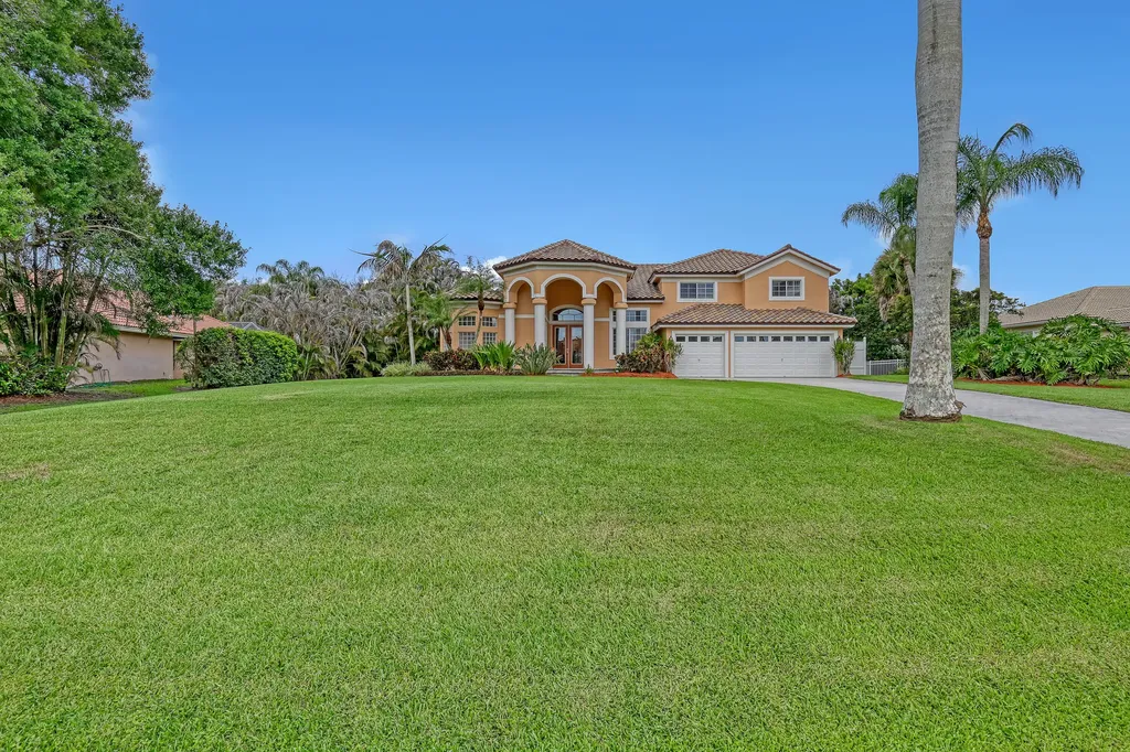 559 SW Squire Johns Lane Palm City FL 34990