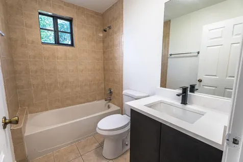 2801 Riverside Drive Coral Springs FL 33065