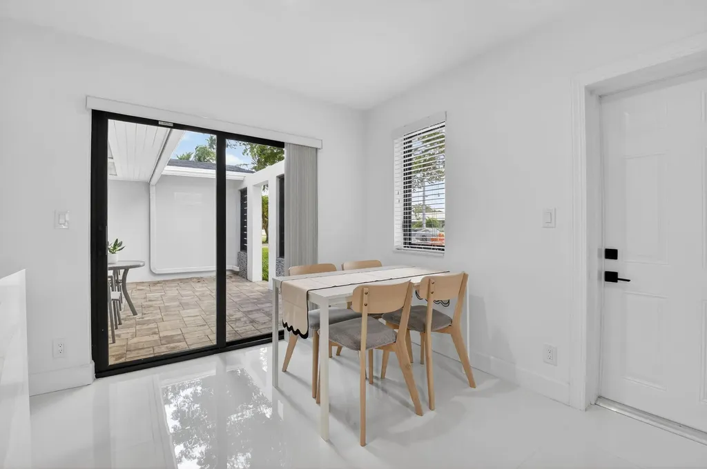 513 Lindell Boulevard Delray Beach FL 33444