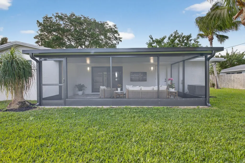 513 Lindell Boulevard Delray Beach FL 33444