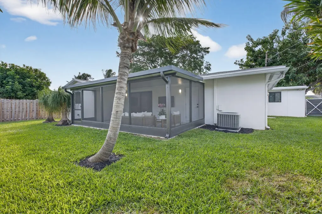 513 Lindell Boulevard Delray Beach FL 33444