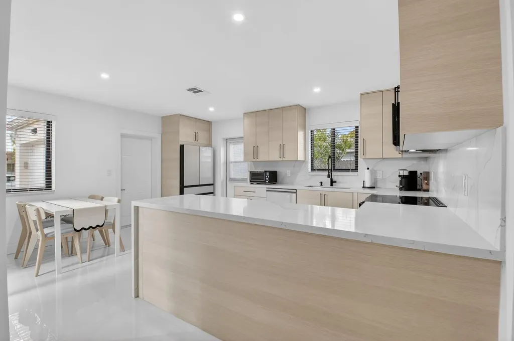513 Lindell Boulevard Delray Beach FL 33444