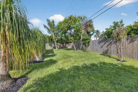 513 Lindell Boulevard Delray Beach FL 33444