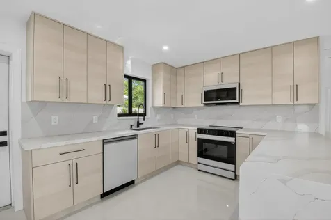 513 Lindell Boulevard Delray Beach FL 33444